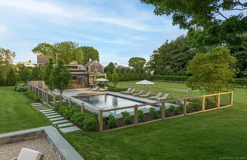 Garden Retreats, Green Spaces